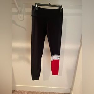Women’s Nike leggings
